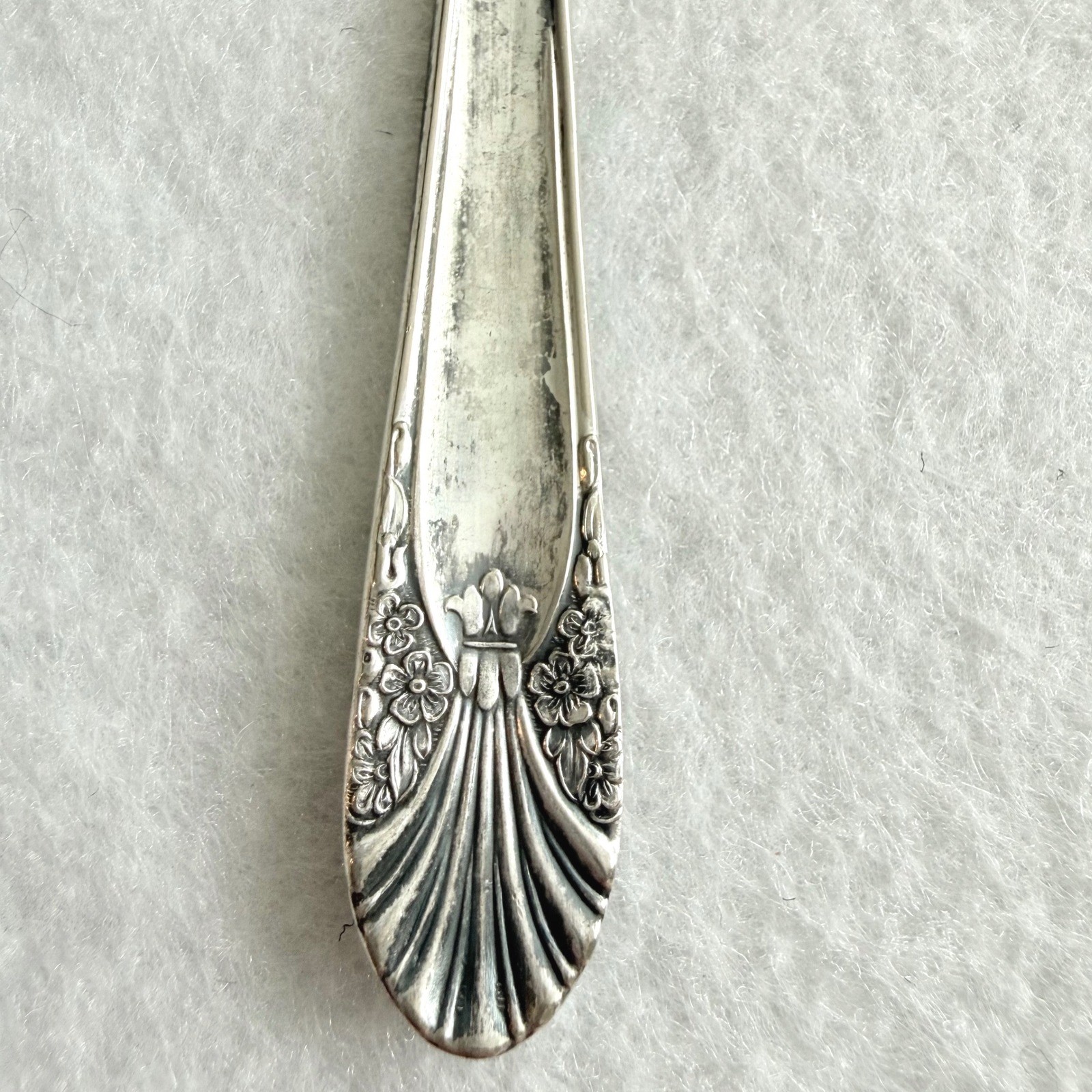 Antique Crown Silverplate Master Butter Knife Floral 1920s Spreader