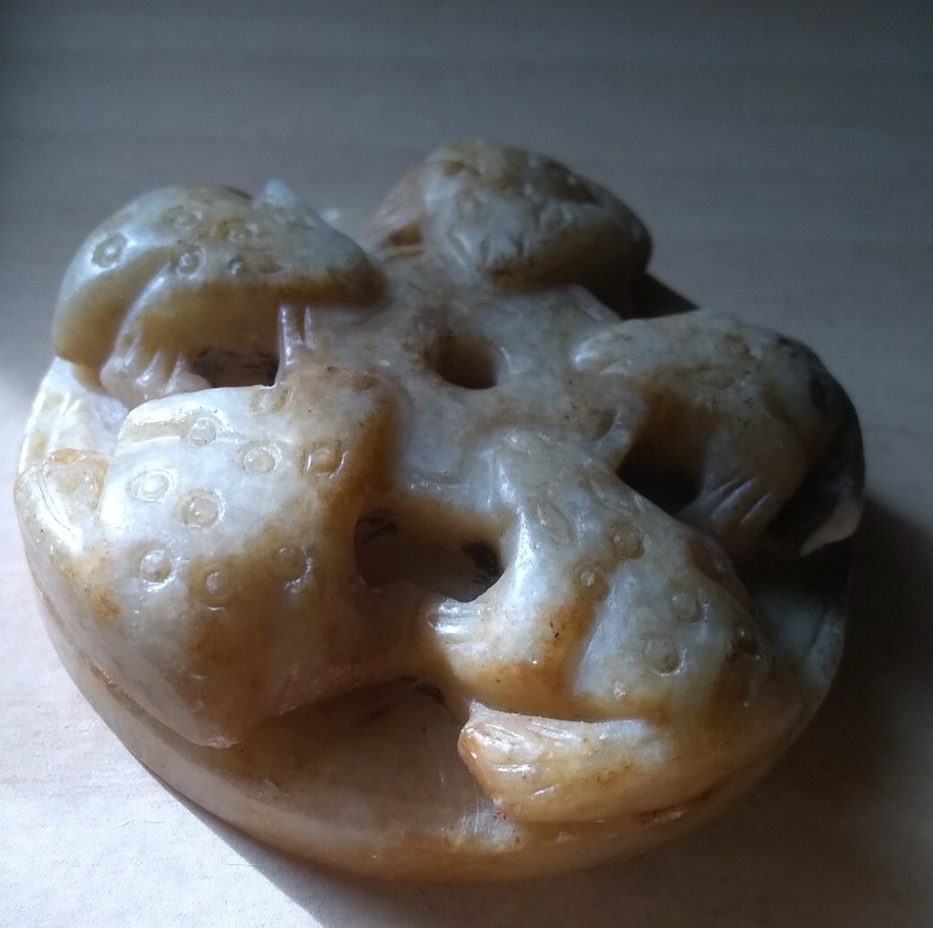 Old Chinese Nephrite Mutton Jade Hard Stone Sword Pommel Carving Toggle Pendant