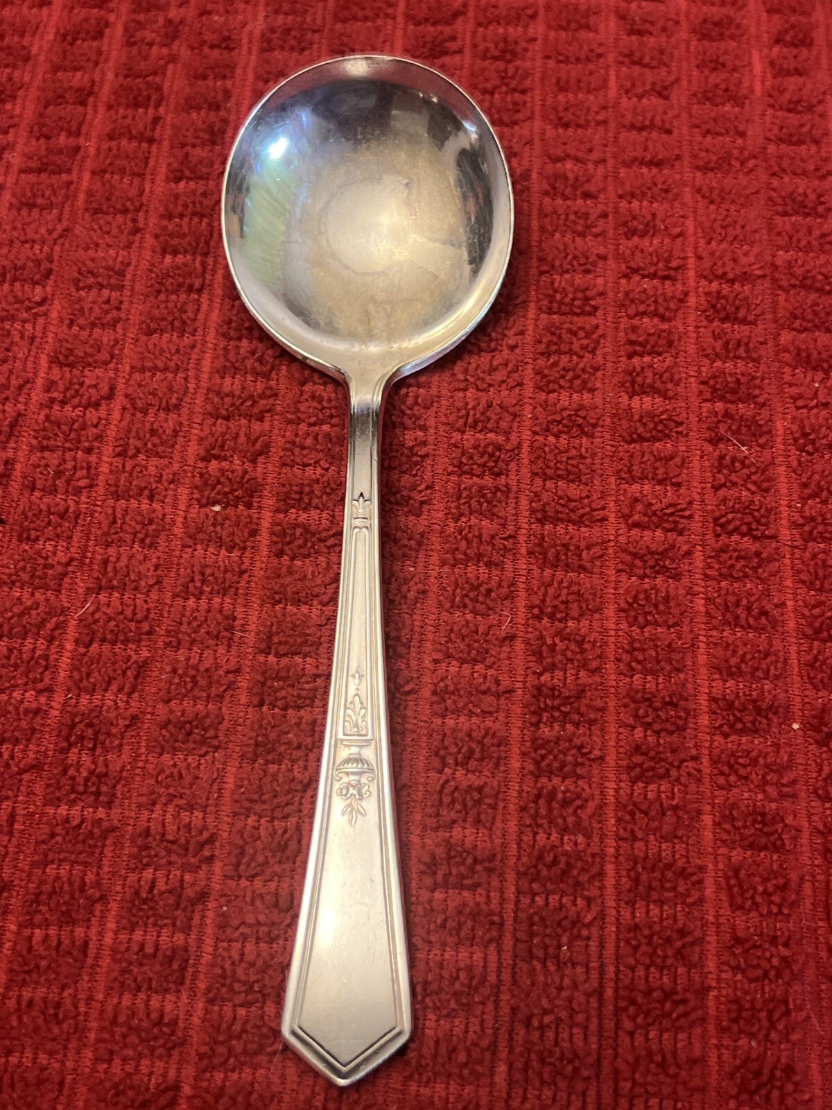 Rogers XII Pat. AUG.3120 LA TOURAINE Pattern Silverplate 1920 Soup Spoon 6.75”