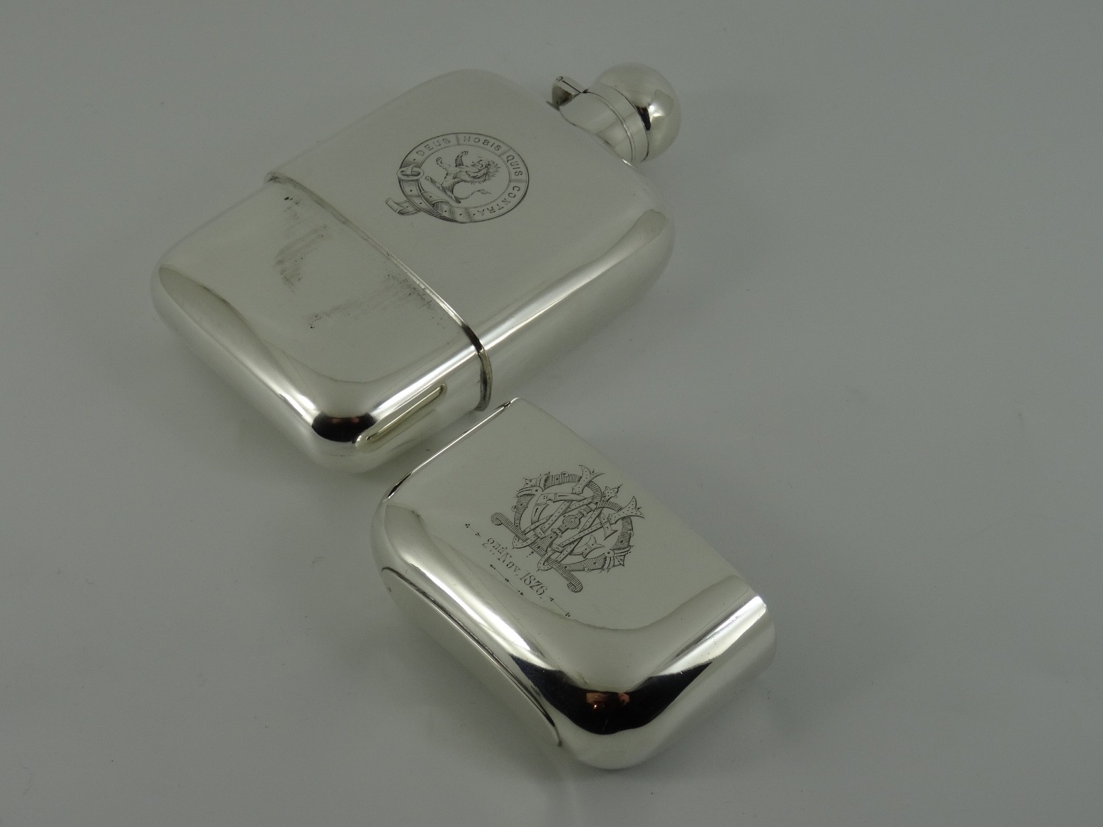 SOLID SILVER HANDSOME VICTORIAN HIP FLASK LONDON 1896 BY SAMPSON MORDAN 167G