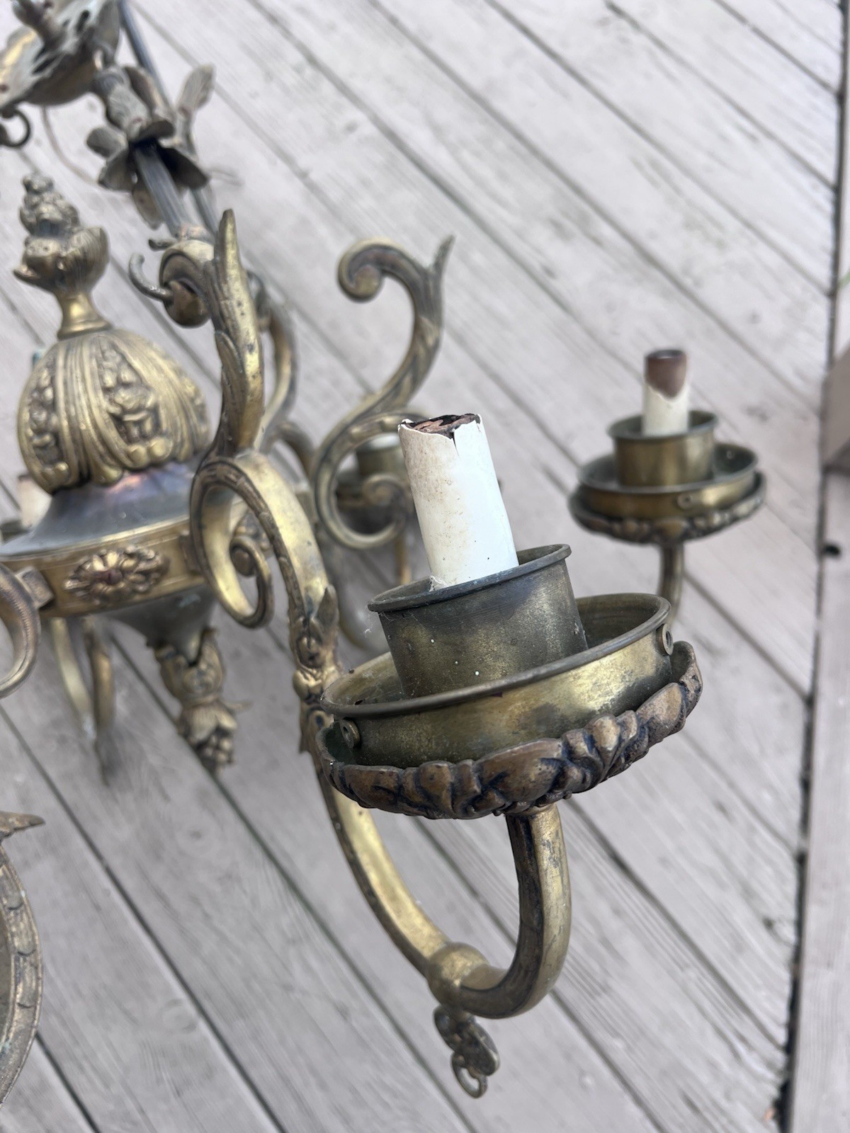 Vintage brass Large chandelier light Hollywood Regency Castle Victorian Spanish