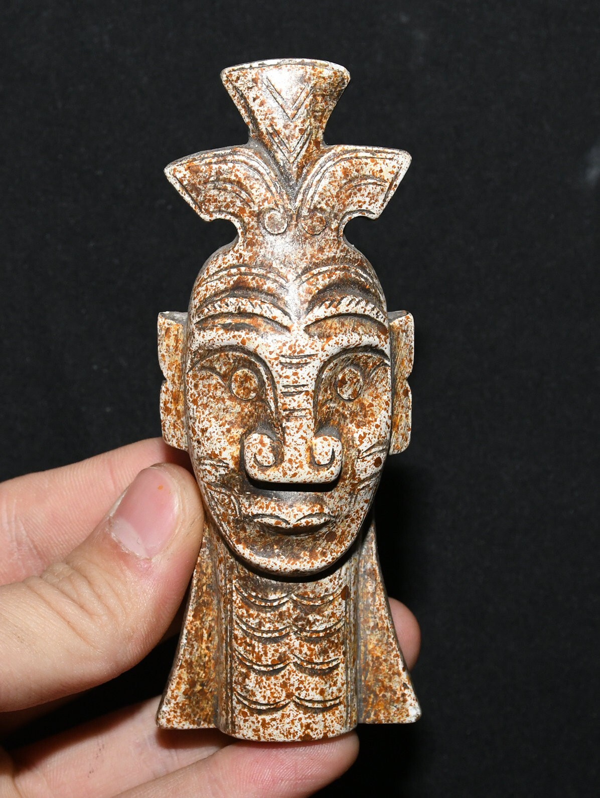 11CM China Dynasty Old Jade Carved Beast Pattern Person People Head Bust Statue