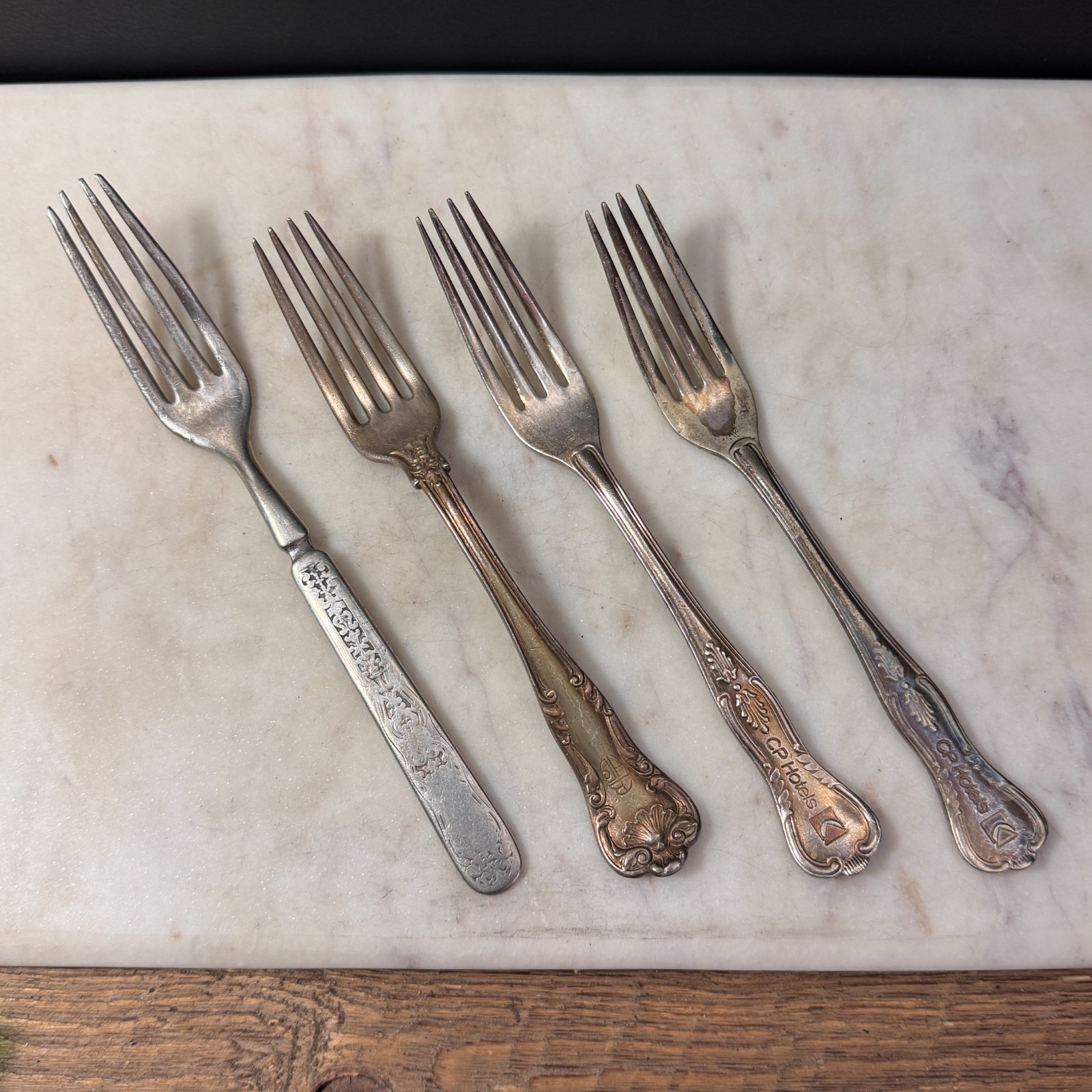 Antique Silverplate Misc Flatware Forks Kings Pattern CP Hotels Baker Hotel (4)