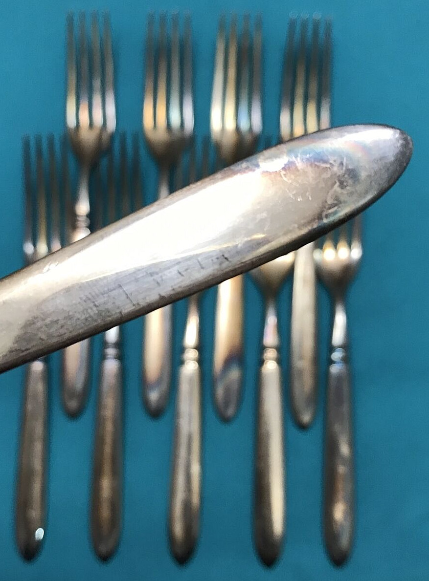 10 Pc Silverplated 7 5/8″ SOLID HANDLE DINNER FORKS Rogers Anchor