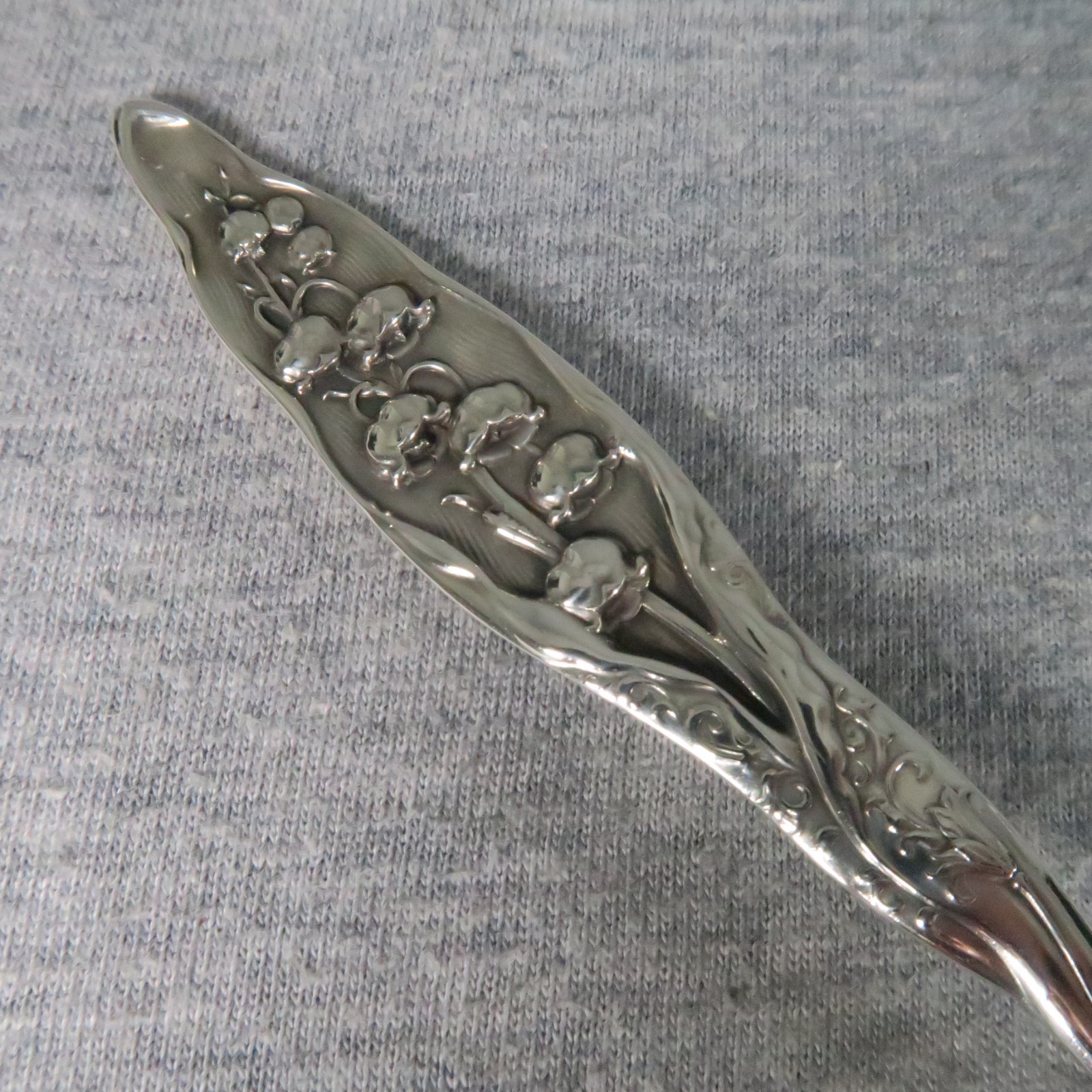 Whiting Sterling Silver Berry Serving Spoon Lily of the Valley 1885 No Monograms