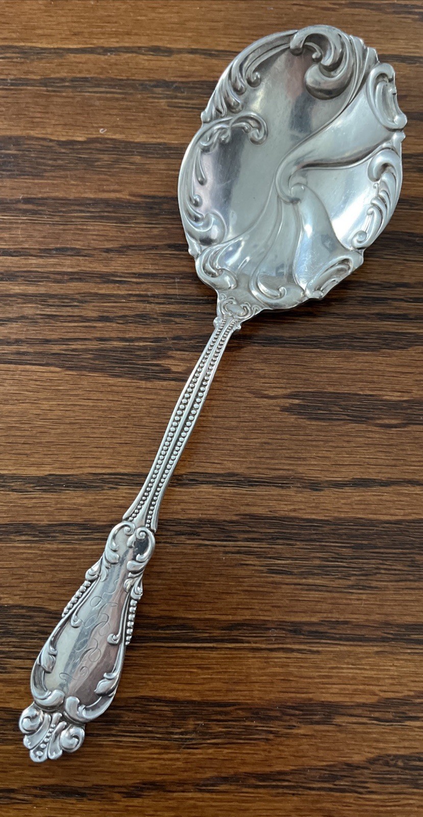 VTG. Holmes & Edwards silverplated serving spoon Marina Pattern – Circa 1896