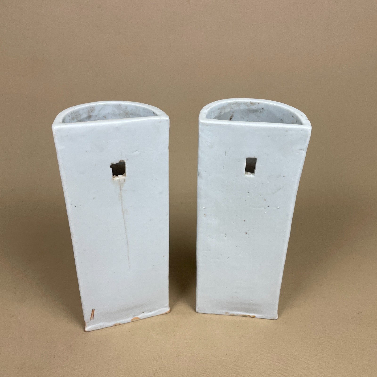 2 Vintage Ceramic Wall Mounted Planters Pocket Vase Floral Hanging Blue Oriental