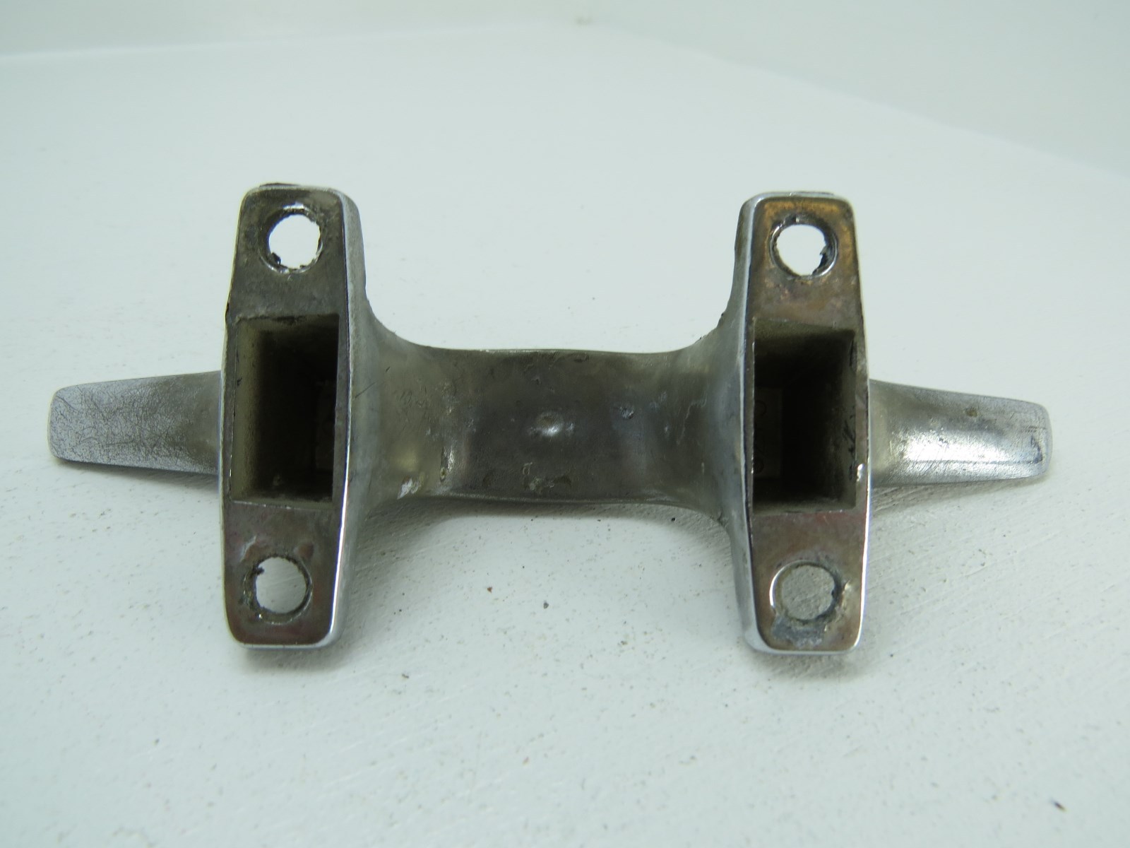 5+15/16 INCH CHROME CLEAT BOAT DOCK (D2A1467)