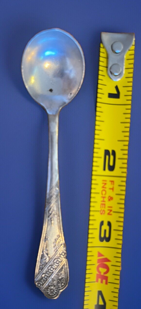 Holmes & Edwards Silver Plate 5 Spoon 1879 Lyonnaise/Eastlake