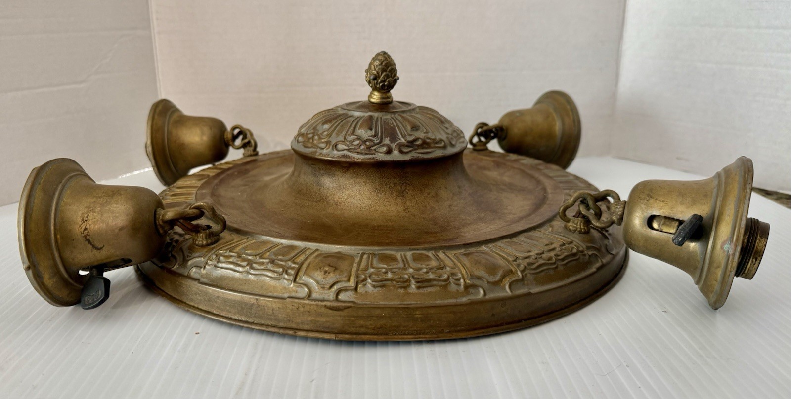 Antique Brass Art Deco 4 Light Pan Chandelier Turn Switch Sockets 14” Diameter