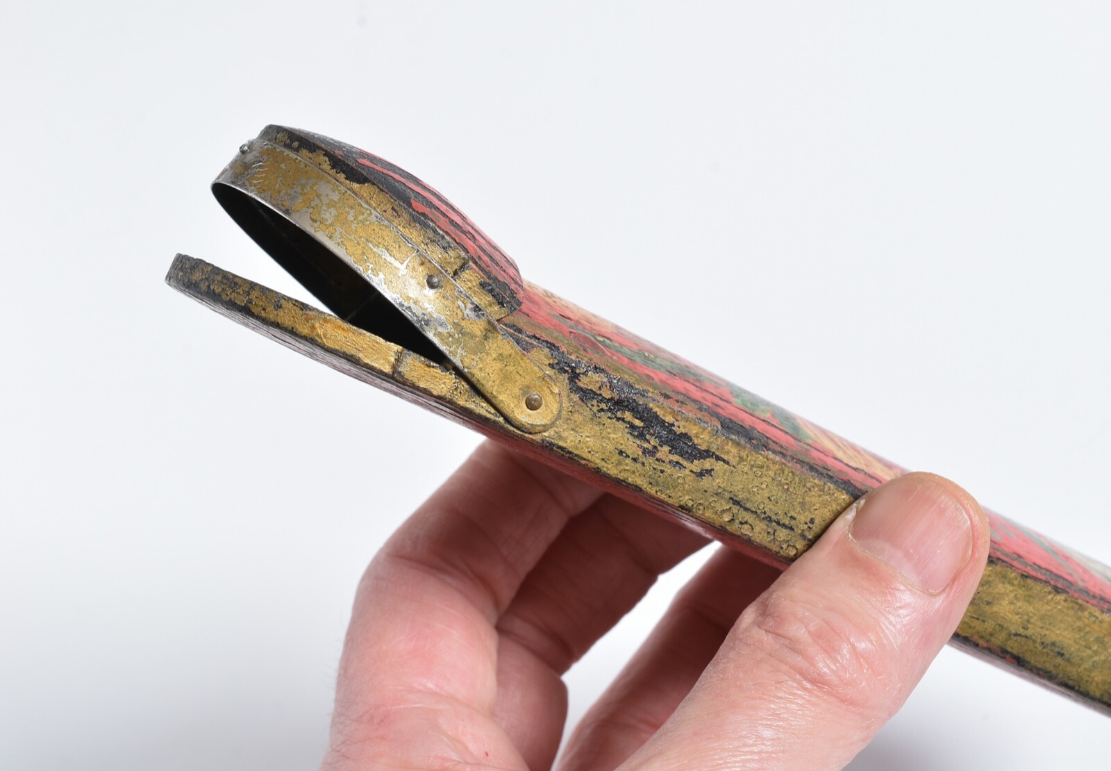 Antique Chinese painted Spectacle case, red box. Rose, Tulip.