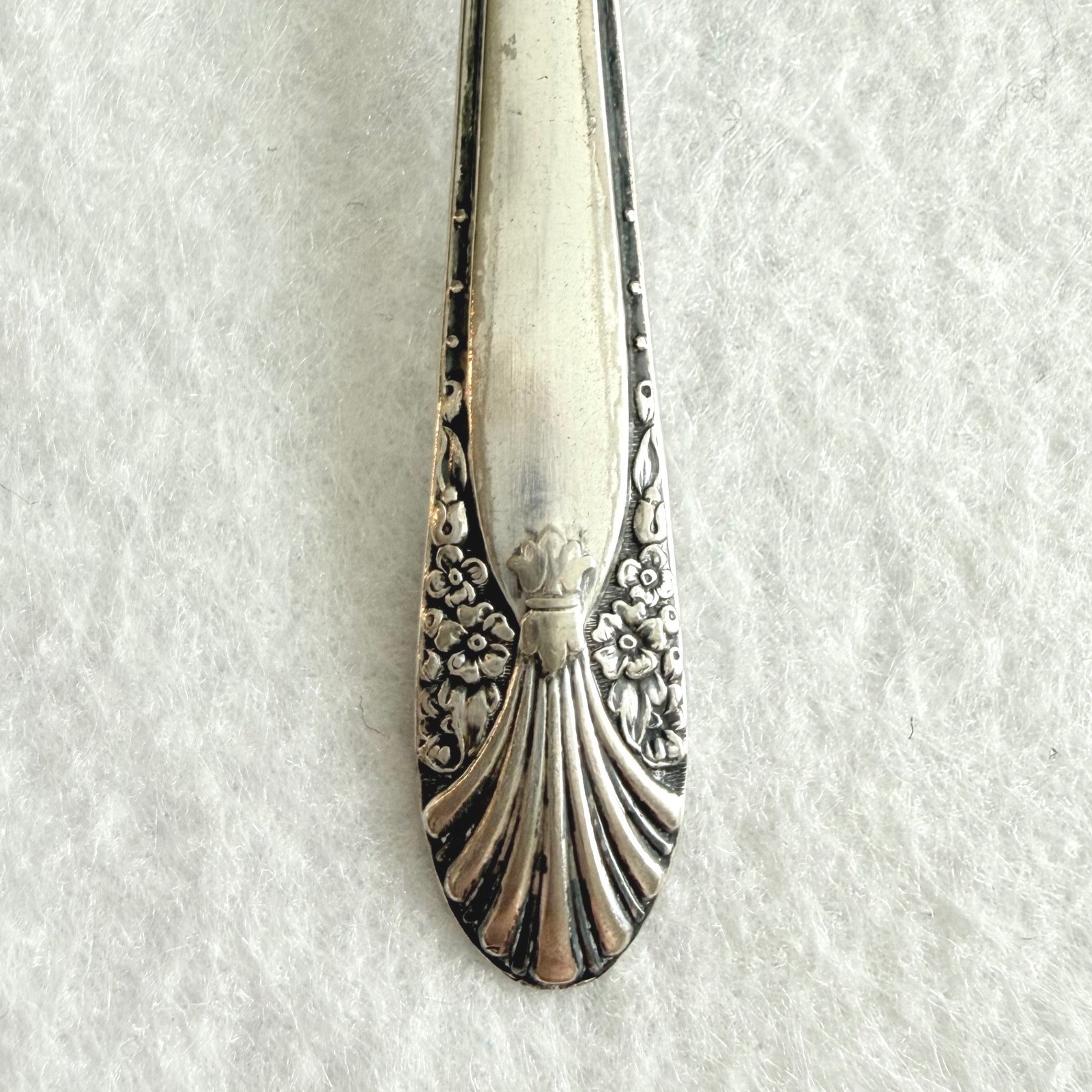Antique Crown Silverplate Master Butter Knife Floral 1920s Spreader