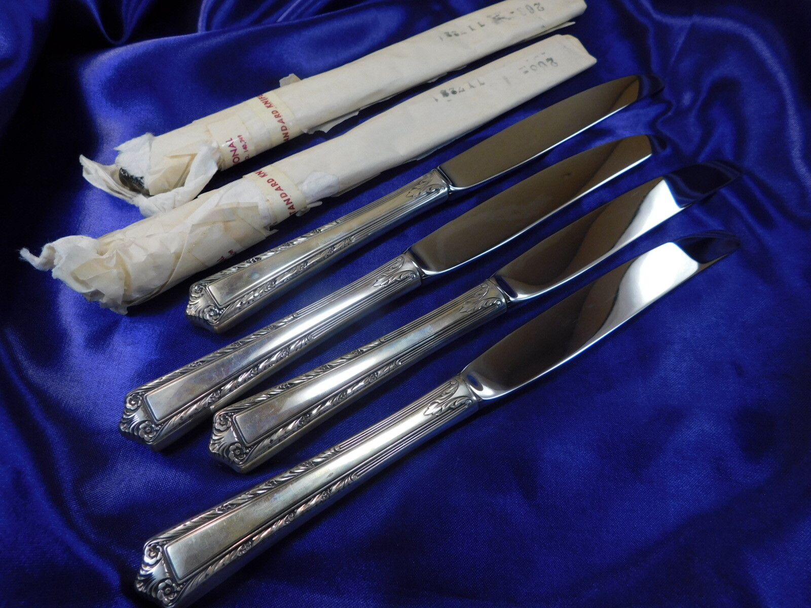 FINE ARTS PROCESSIONAL STERLING SILVER PLACE KNIFE – UNUSED CONDITION B