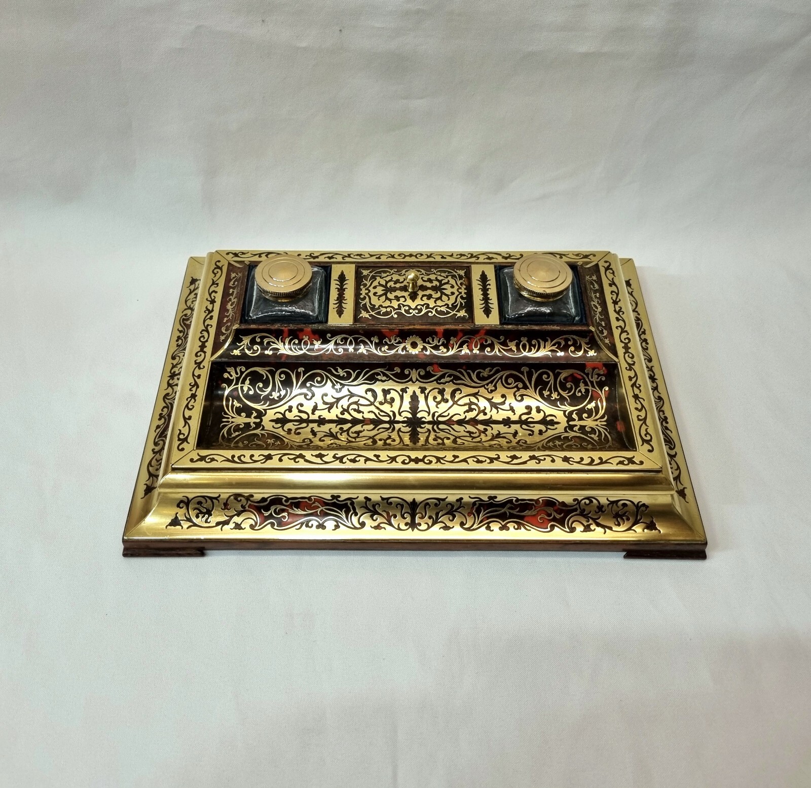 Sensational antique boulle work inkstand & pen tray profusely inlaid with brass.