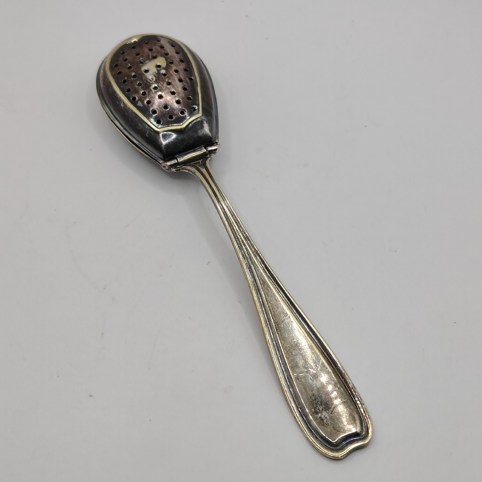 Antique PAYE & BAKER Silver Plate Tea Infuser Spoon No Monogram 5.5″ Long