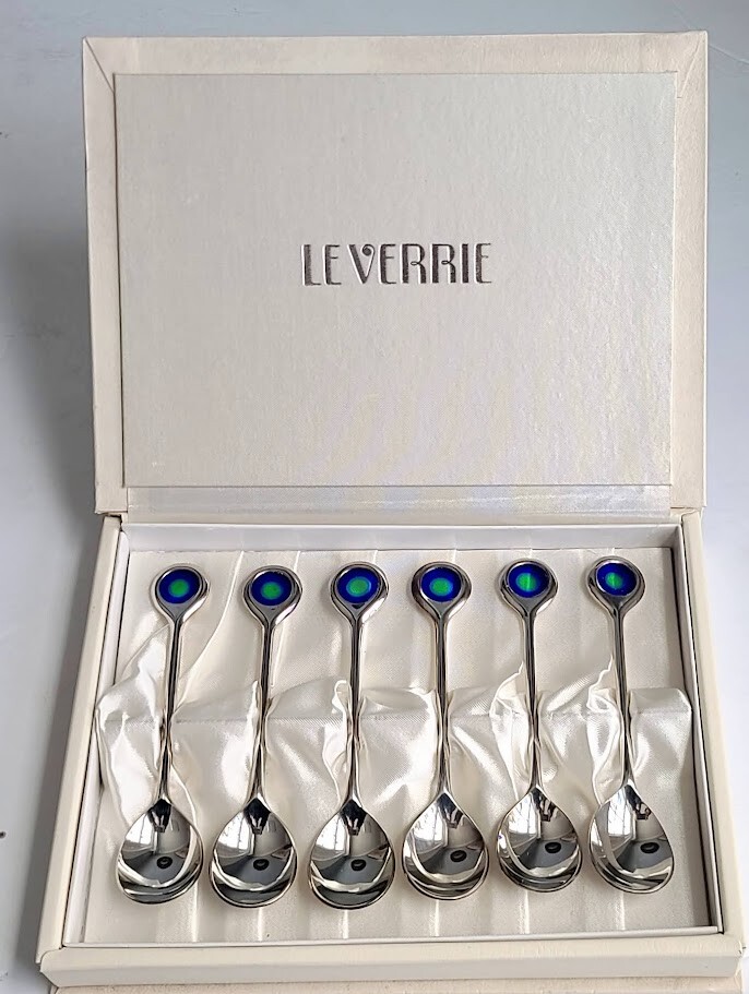 6 BOXED LE VERRE COFFEE SPOONS WITH GLASS INSERTS ON HANDLE SILVER PLATE UNUSUAL