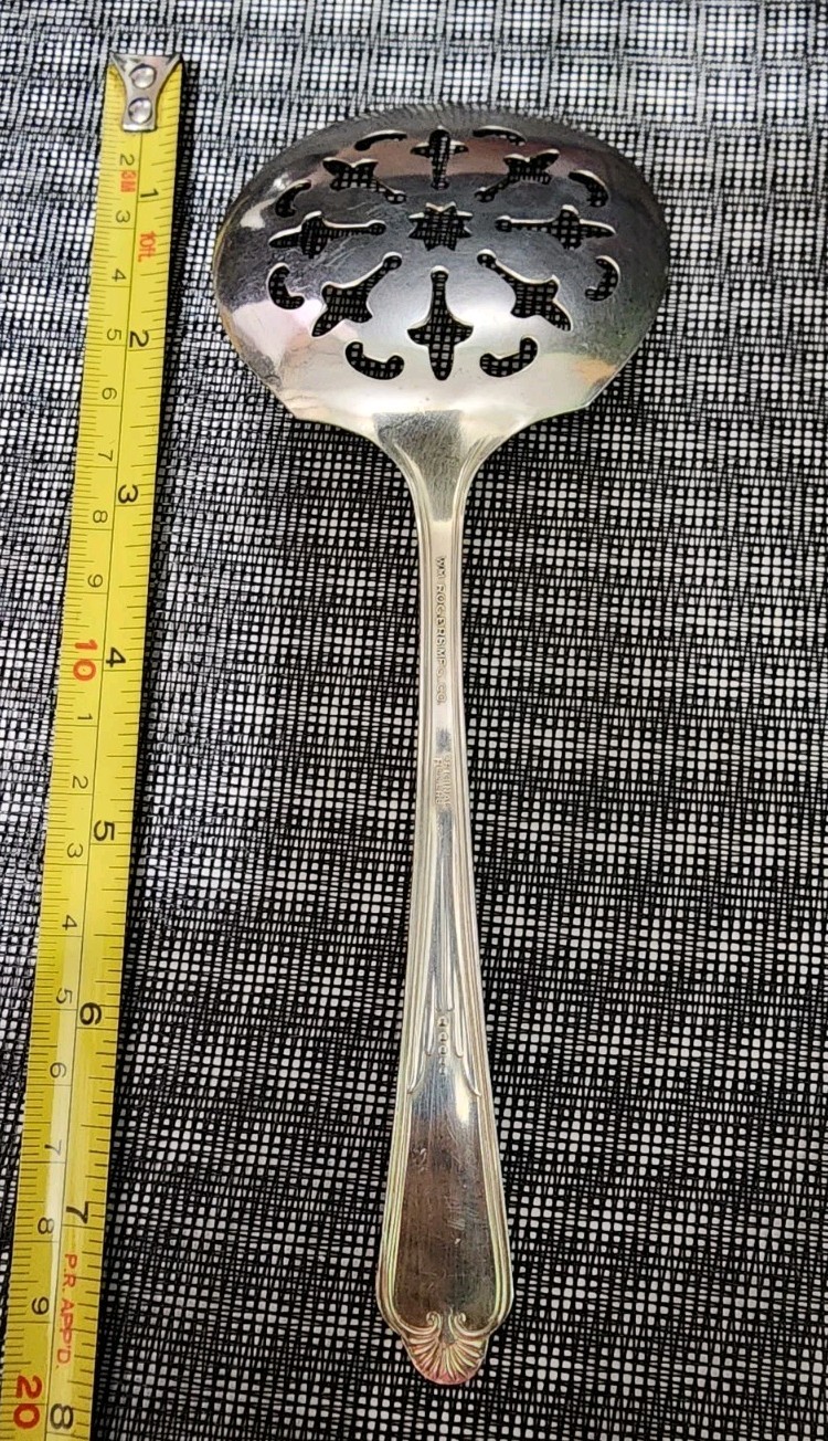 ✅️ WM ROGERS ART DECO c1934 LAUREL AKA HELENE PTRN SILVERPLATED TOMATO SERVER🍅