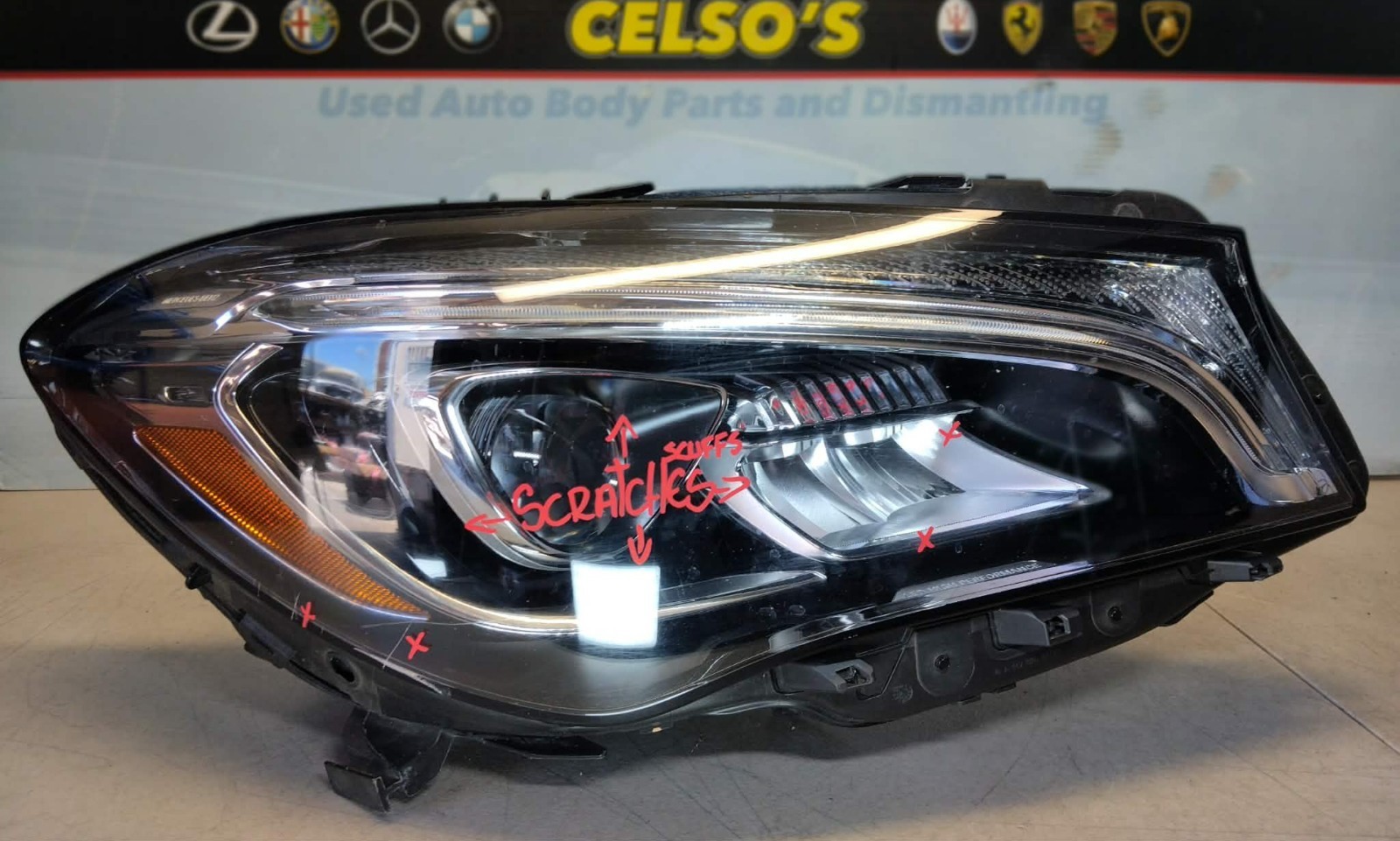 2017 – 2019 MERCEDES BENZ CLA RIGHT SIDE LED HEADLIGHT OEM