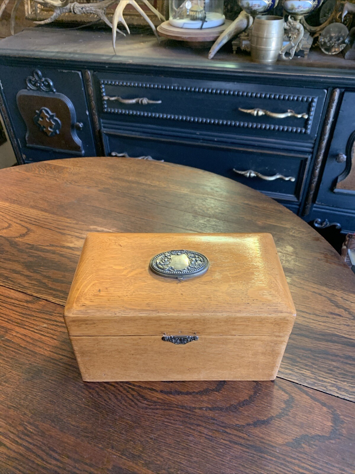 Scarce 1890 Antique Wood Mens Collar Storage Box-Medallion W/ Secret Compartment