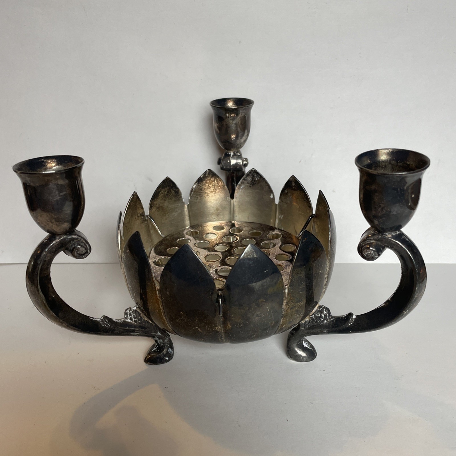 Vintage Flower Frog Candelabra Leonard Silver Plated Lotus 3 Candle Holder Bowl