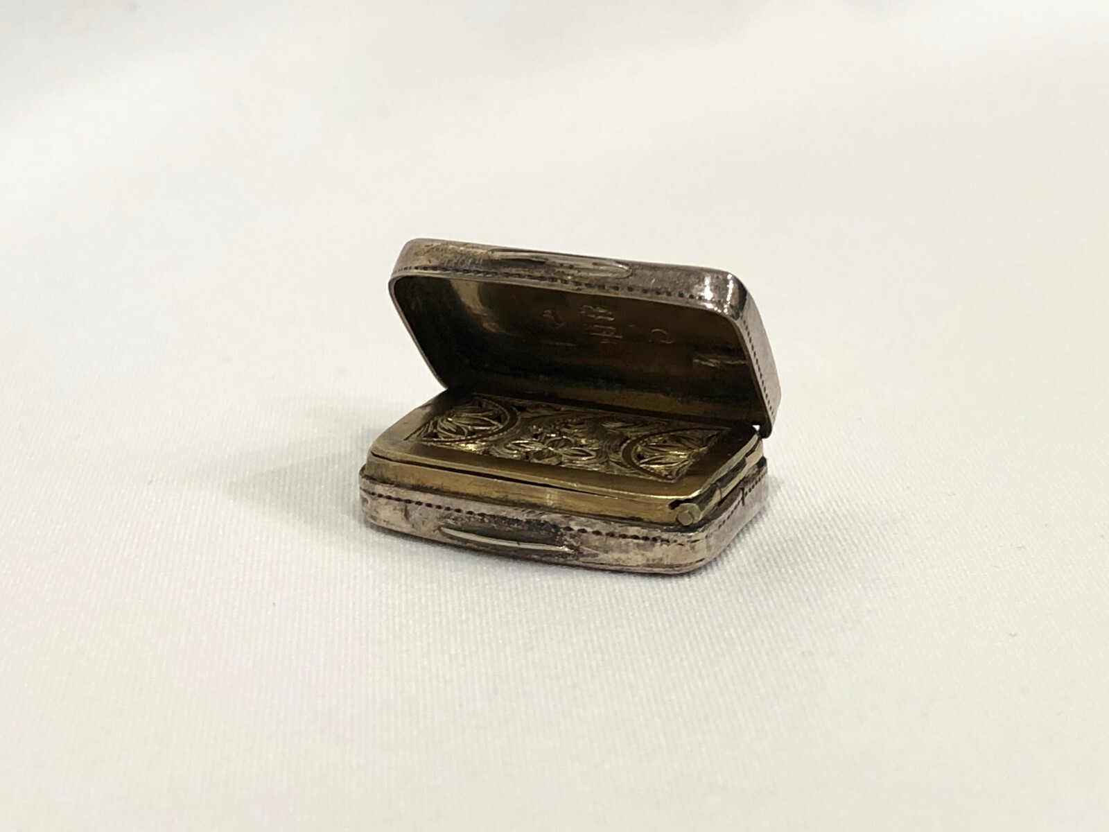 Antique 1806 Sterling Silver Vinaigrette William Pugh Birmingham England 