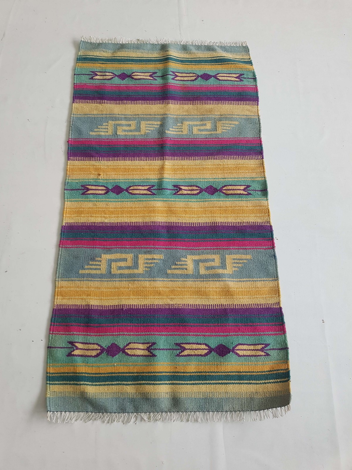 Vintage Handmade Traditional Figural Multicolor Kilim Floor Rug Carpet 152x79cm