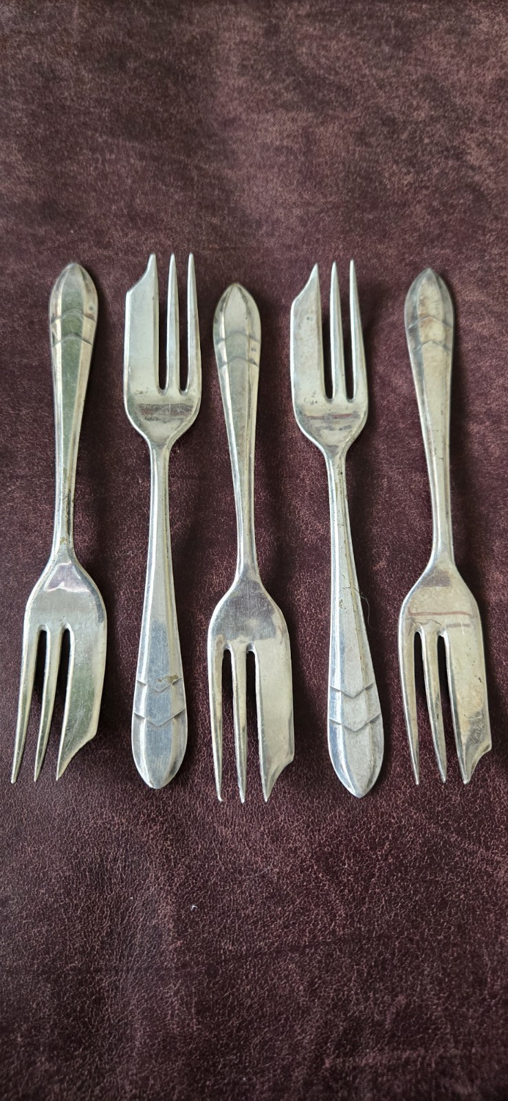 Five 5″ Forks Sheffield England Silverware