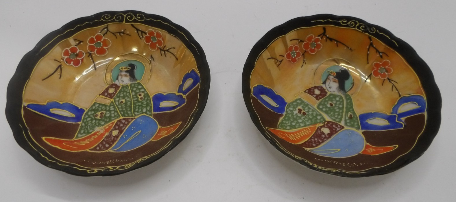 Set of 2 Hotta Yu Shoten & Co Handpainted Bowls made in Japan 5”