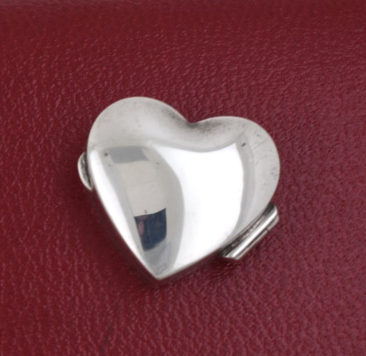 English Sterling Silver Small Heart Shaped Box London 1988