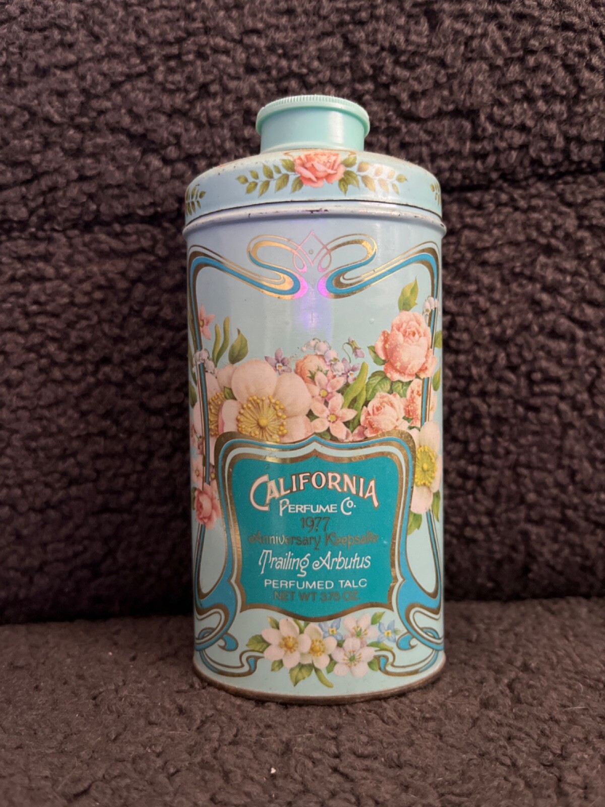 Vtg Avon California Perfume Trailing Arbutus Talc Body Powder
