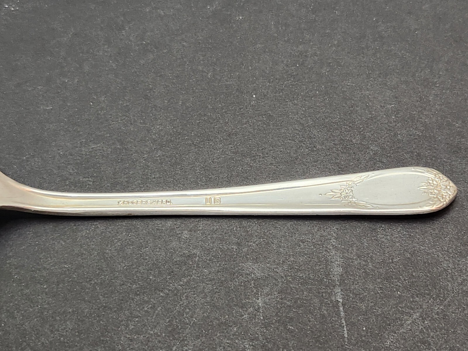 Rogers & Bros Garland Rapture Silverplate Sugar Spoon
