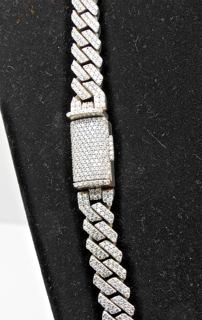 82 GRAM 20″ 8mm Wide Solid 925 Sterling Silver & Moissanite Cuban Necklace
