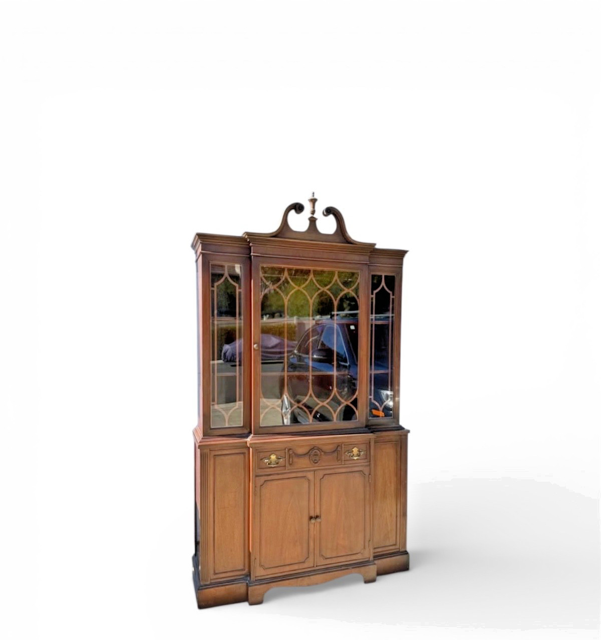 Thomasville Walnut Display Hutch China Cabinet Wood Vintage glass Doors