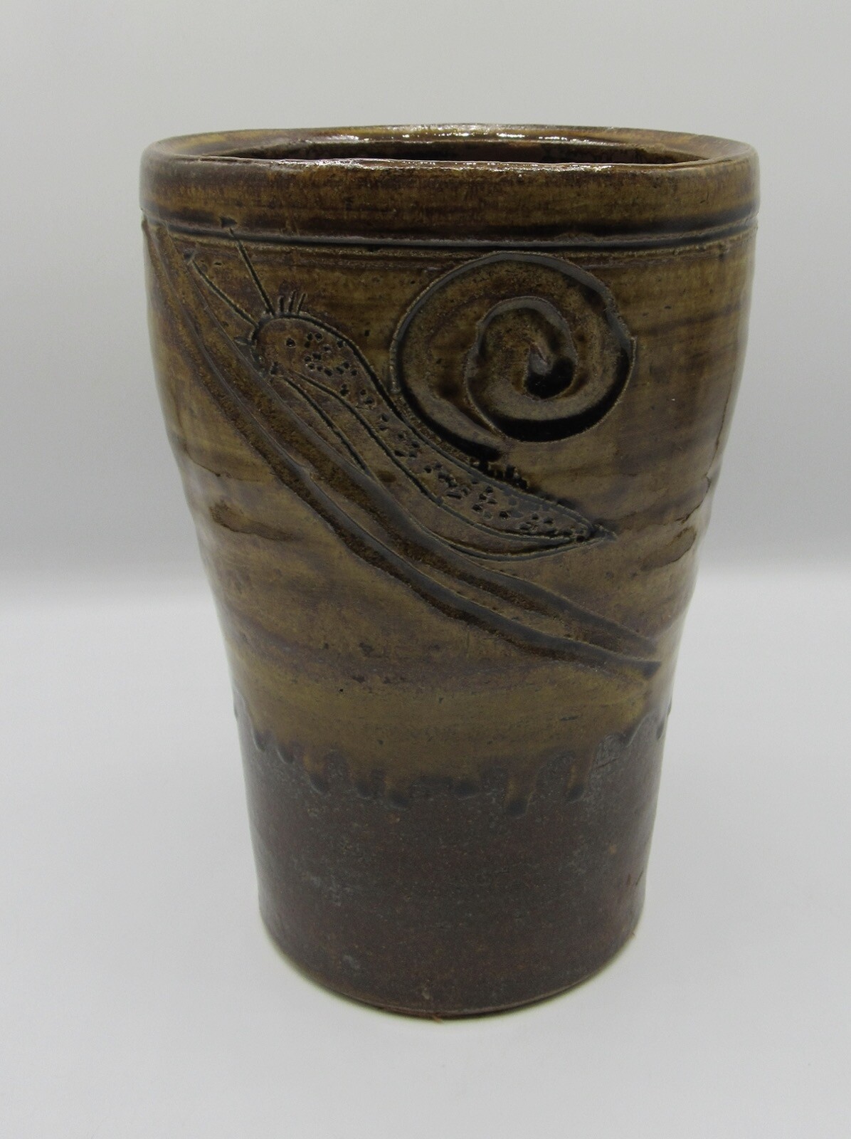 Antique outsider/folk art/primitive brownware coil built vase snail sgraffito