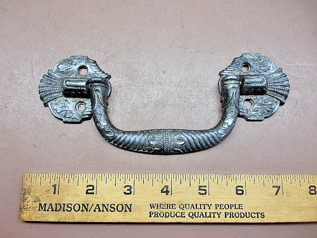 Vintage Unique Single 3-Piece Drop Handle Drawer Pull 7 1/2″ x 3″ One-of-a-Kind!