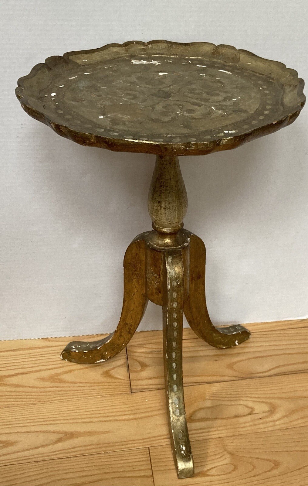 FLORENTINE TABLE: Gold Piecrust Tripod, Stamped Wood Decor ~ITALY~Baroque Chic