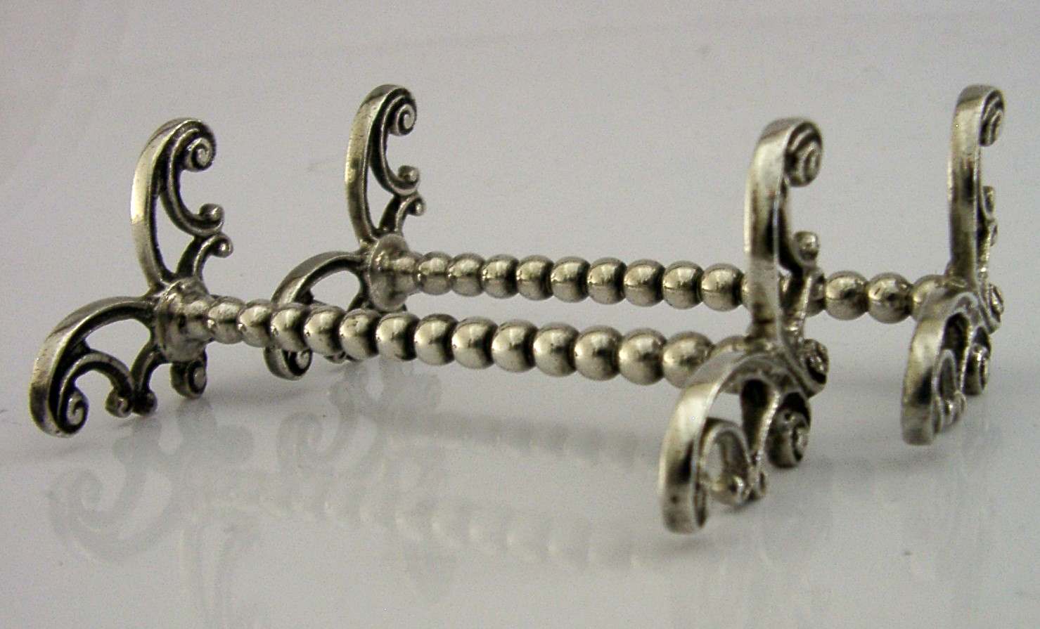 ENGLISH SOLID STERLING SILVER CUTLERY RESTS 1906 ANTIQUE 60g