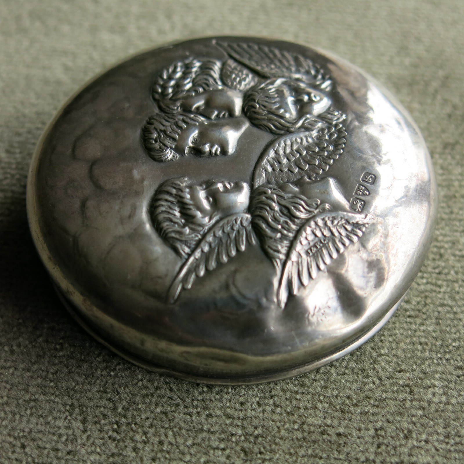 Antique Solid Silver And Cut Glass Vanity Jar Pot Chester 1906 Reynolds Angels