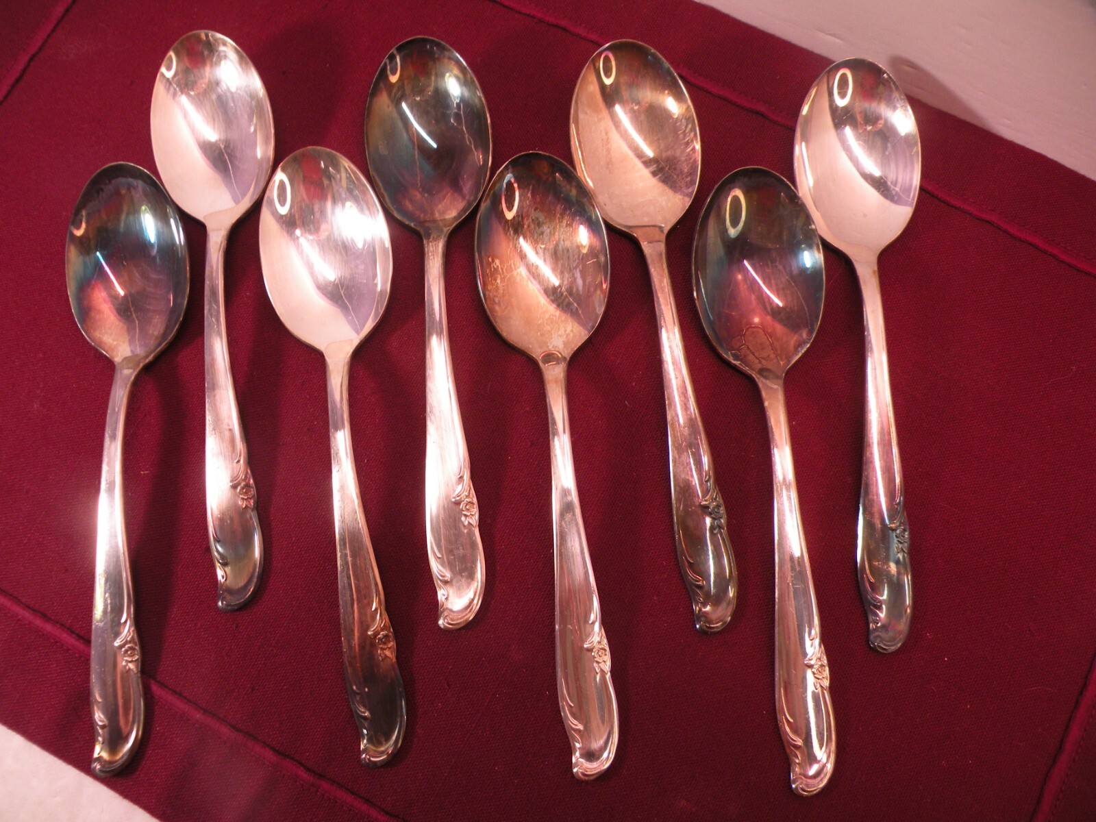 8-Oval Soup Spoons Rogers MFG Co International Allure/Teatime Silverplate 6 3/4″
