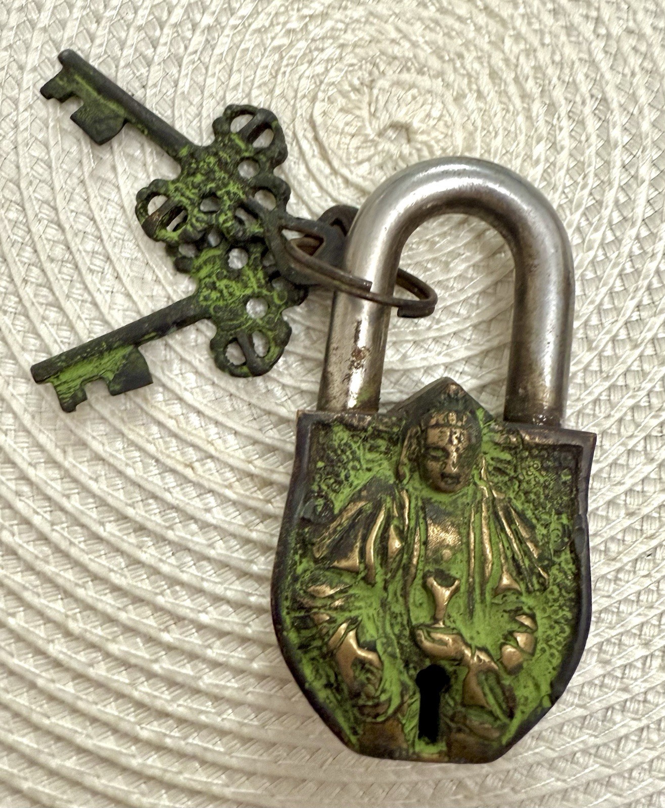 Decorative Tibetan Buddhism Bronze Padlock w/ 2 Ornate Skeleton Keys