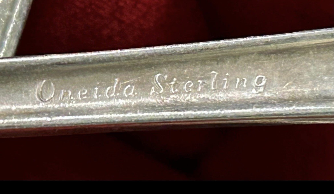 Oneida Heiress Sterling Flatware Set -39 Pc with original heavy case