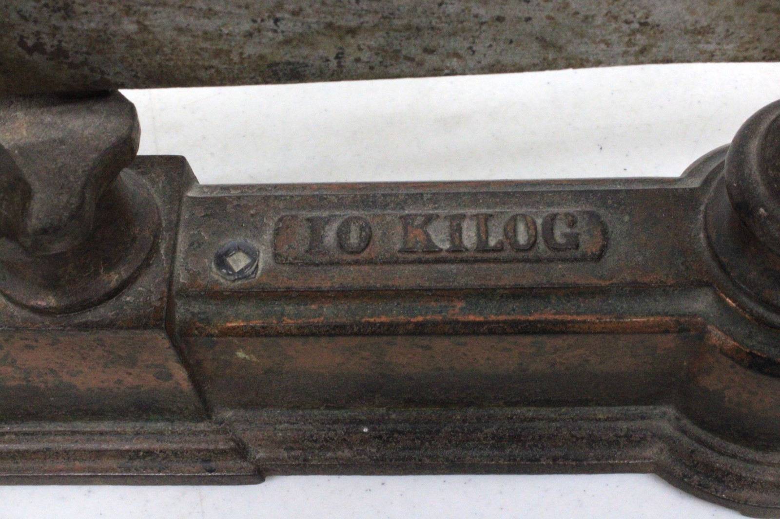 Antique Force 10 Kilo Kilog French Cast Iron Balance Scale with 2 Brass Plates