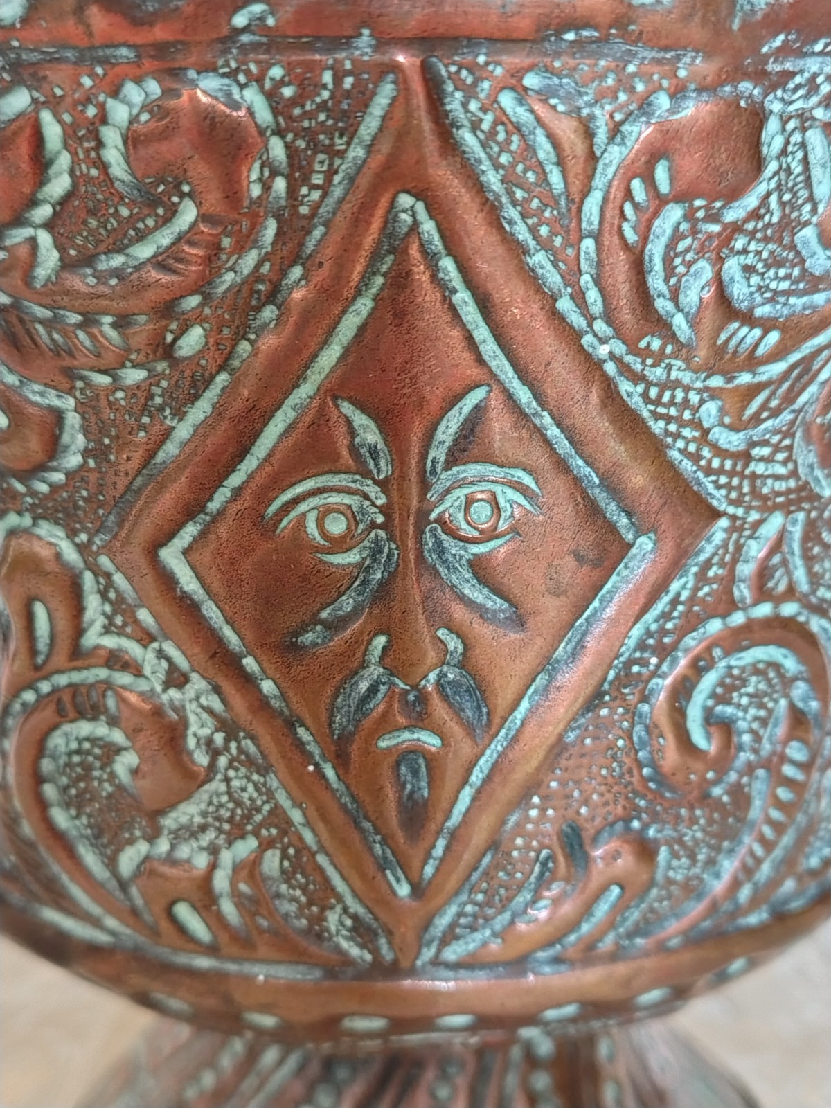 17th Century Baroque Repousse Copper Basket With Barberini Family Heraldic Crest