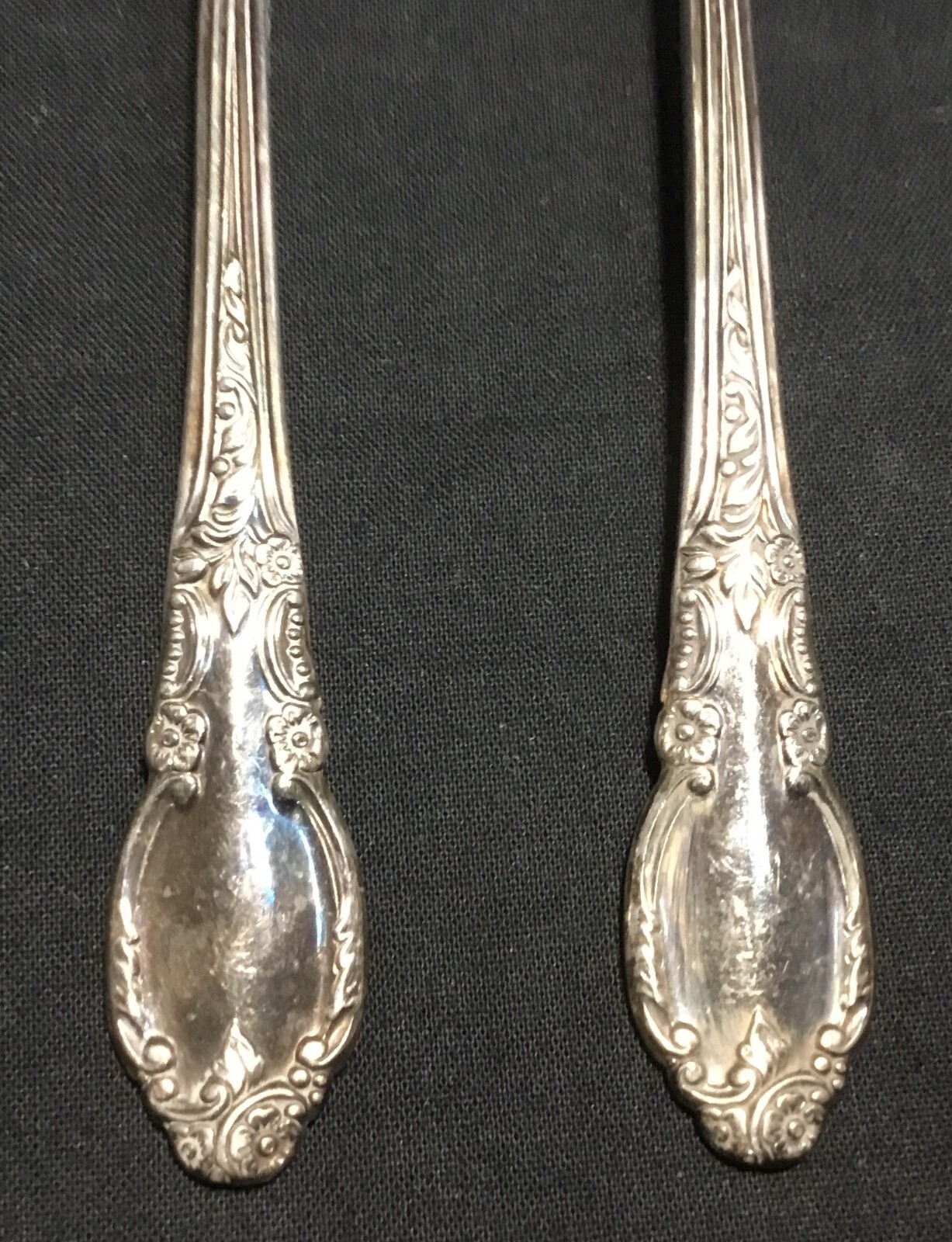 Flatware, 2 serving/soup spoons, Oneida, Rogers, sllverplate Enchantment pattern