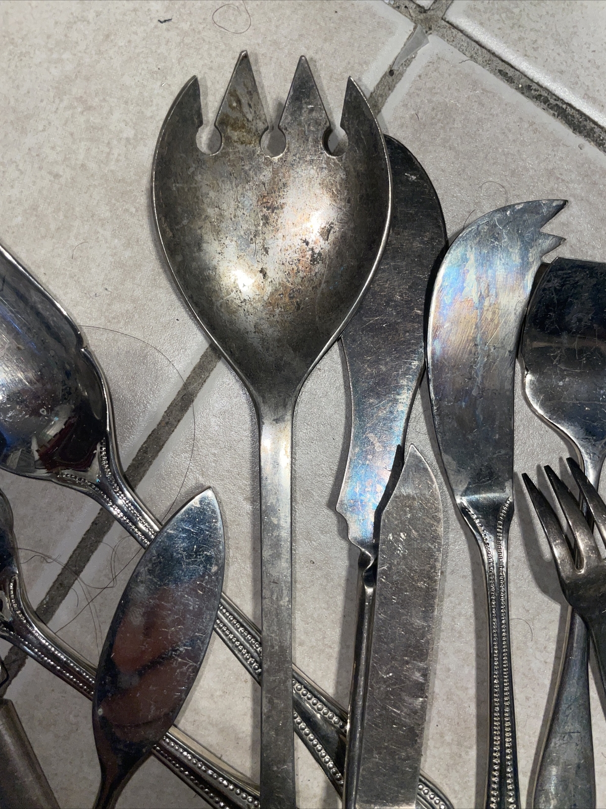 ANTIQUE SILVERPLATE TABLEWARE LOT FORK KNIFE SPOON SERVING