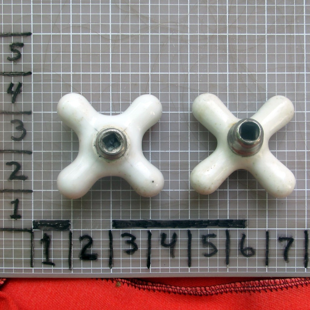 Vtg. Porcelain Hot & Cold Cross Knobs 3” Across Unbranded Good Condition