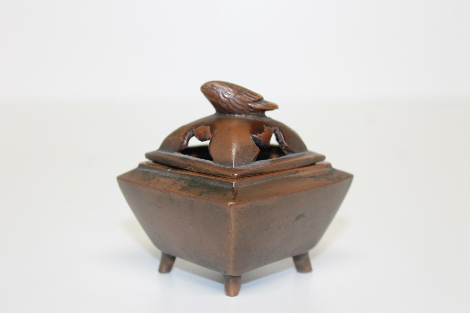Vintage Jennings Brothers Metal Bronze Incense Burner Box with Bird Lid – JB1881