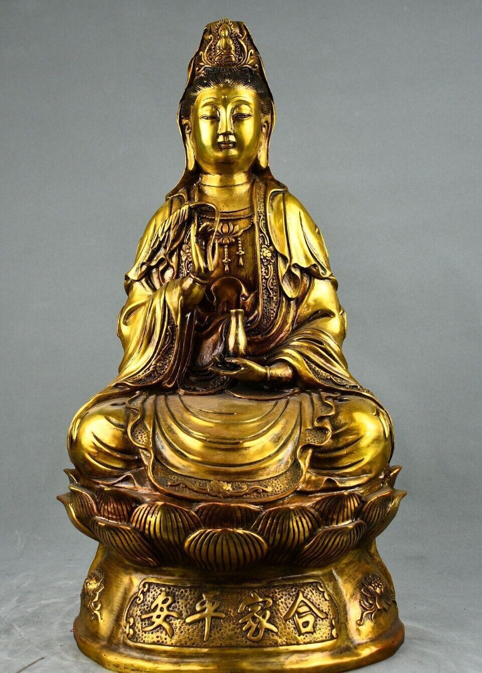 17.7″ Old Antique Tibetan Buddhism temple Bronze gilt Guanyin Bodhisattva statue