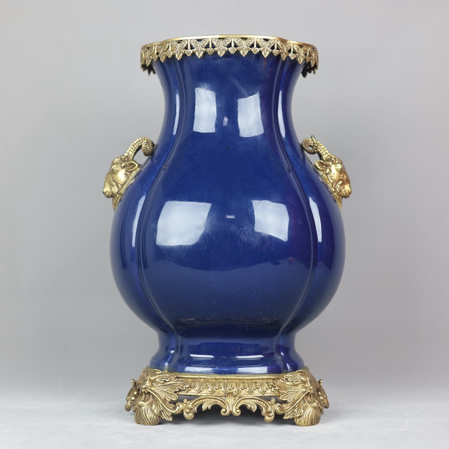 Beautiful China Qing Dynasty blue glaze Porcelain damascene copper Vase
