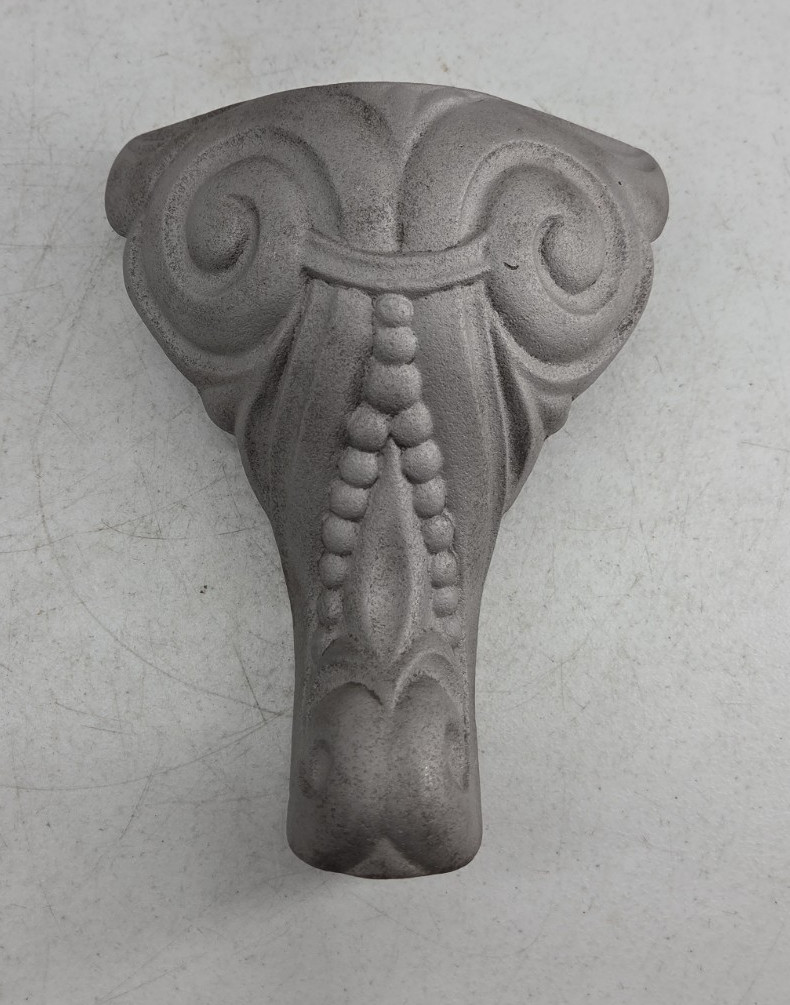 Large Antique Cast Iron Leg Bathtub Furniture Victorian Ornate Decorative